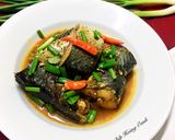 Hình bước làm 4 của món Cá Nục Sa Ba Kho Mía