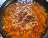 A picture of step 5 of Tomato Egg Noodle Soup.