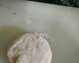 A picture of step 4 of Aloo Paratha.
