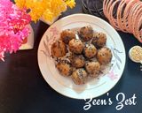 A picture of step 4 of Til Gul Laddoos or Sesame Jaggery Laddoos.