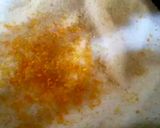 A picture of step 2 of Orange honey semolina squares.