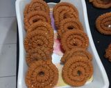 ઘઉંના લોટની ચકરી (Wheat Flour Chakri Recipe In Gujarati) રેસીપી સ્ટેપ4ફોટો