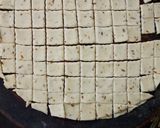 खारे शंकरपाळे (Khare Shankarpale Recipe In Marathi) रेसिपी स्टेप 6 फोटो 