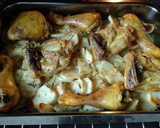 Foto del paso 5 de la receta: Pollo al horno con patatas