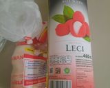 Foto langkah ke 1 dari resep Lecy Yakult with limes.