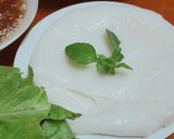 Hình bước làm 3 của món Bánh phở cuốn thịt nướng