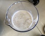 A picture of step 2 of Apple Date Shake.