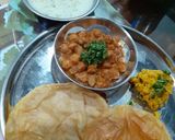 A picture of step 4 of Amritsari chole bhature.