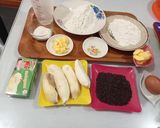 Foto langkah ke 1 dari resep Bolen Pisang Cokelat Keju.