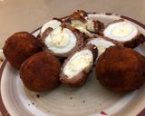 A picture of step 6 of Scotch egg.