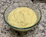 A picture of step 3 of Easy Vanilla Custard Cream.