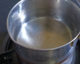 A picture of step 2 of Gondhoraj Lemon ginger honey Tea.