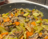 Foto del paso 3 de la receta: Noodles con pollo y verduras teriyaki