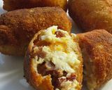 Foto del paso 10 de la receta Croquetas de chorizo y huevos fritos