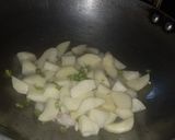 A picture of step 4 of Dry potato onion.