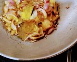 A picture of step 3 of Cauliflower Curry/Gobhi Mussalam.