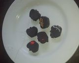 Foto del paso 5 de la receta: Bombones en forma de corazón para regalar en san valentín❤🍫