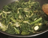 Foto del paso 2 de la receta: Cintas/tallarines con acelgas y pollo