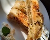 A picture of step 7 of Stuffed garlic bread.