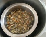 A picture of step 6 of Jaggery Dalia (Laapsi).