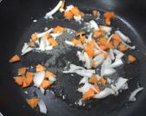 รูปขั้นตอนการทำที่ 1 ของ ข้าวผัดหมูสับ (เมนูลูกรัก Blw)