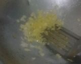 Foto langkah ke 2 dari resep Sosis Asam Manis Pedas.