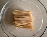 微波爐料理 - 鹽昆布義大利麵的食譜步驟1照片
