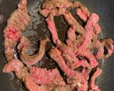 Foto langkah ke 2 dari resep Stir fry beef with paprika (oriental style) simpel, lbh mudah dr yg kita bayangkan!.