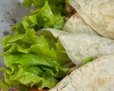 รูปขั้นตอนการทำที่ 7 ของ 🌯 รวมมิตร หมู กุ้ง หมึก ปลา คั่วพริกเกลือห่อแป้งตอติญ่า Wrap