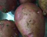 A picture of step 2 of Simple aloo methi.