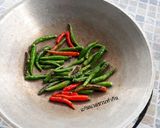 รูปขั้นตอนการทำที่ 1 ของ แจ่วพริกสด+ผักนึ่ง