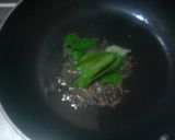 A picture of step 2 of Poha namkeen.