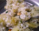 A picture of step 4 of Sabudana khichdi.
