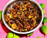 कर्टूले(काटोलं)ची भाजी (kartule chi bhaji recipe in marathi) रेसिपी स्टेप 3 फोटो 