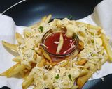 फ्रेंच फ्राइज विद चीज़ सॉस (French Fries with Cheese sauce recipe in Hindi) रेसिपी चरण 5 फोटो