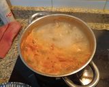 Foto del paso 2 de la receta: Huevos rellenos con atún gambas y surimi