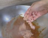 Gambar langkah 1 resipi Popia kentang kari ayam.