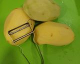 Foto del paso 3 de la receta: Patatas con Bacalao y alguna almeja del Pacífico