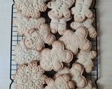 Foto del paso 5 de la receta: Galletitas navideñas de canela y jengibre