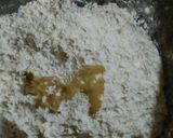 A picture of step 2 of AFGHANI QEEMA FATEER😍😋.
