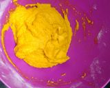 मँगो रवा केक (mango rawa cake recipe in marathi) रेसिपी स्टेप 2 फोटो