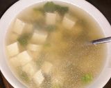 Foto langkah ke 6 dari resep Sup Tahu Ala Hokben.