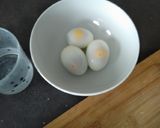 A picture of step 1 of Salade Niçoise.