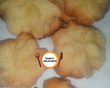 A picture of step 3 of Semovita cookies.