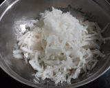 A picture of step 1 of Muli ka Raita.