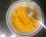 A picture of step 2 of Butternut fritter.