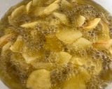 Foto del paso 2 de la receta Patatas fritas con tomate frito casero y huevos