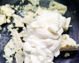 Foto del paso 2 de la receta: Romanesco con salsa de queso azul