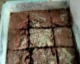 Foto langkah ke 5 dari resep Brownies 2 Telur.