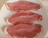 A picture of step 1 of Veal, courgette and ham roll.